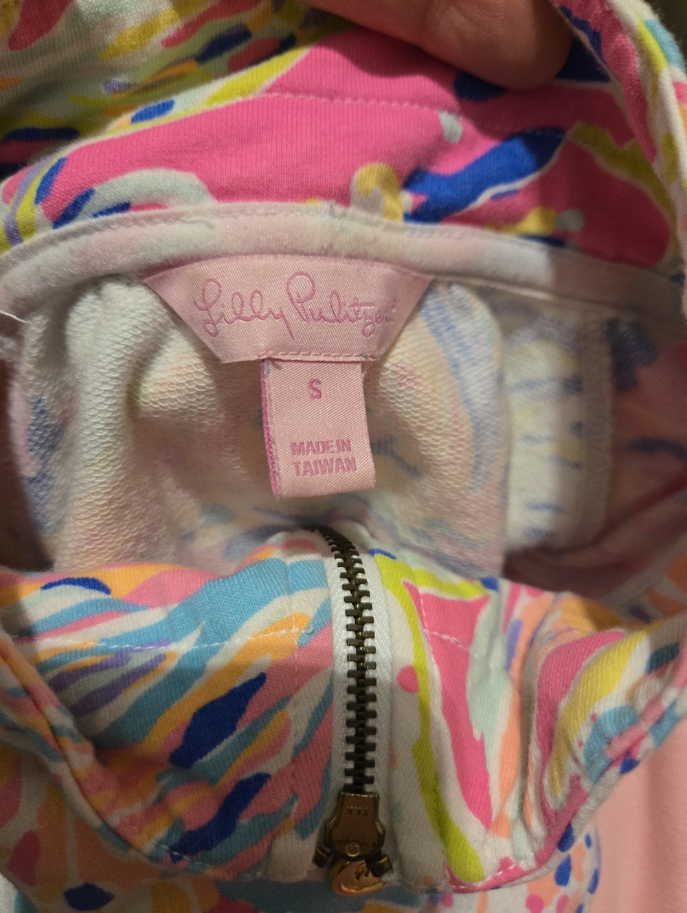 Lilly Pulitzer Tiki Pink Sunken Treasure Skipper Popover - Picture 7 of 7
